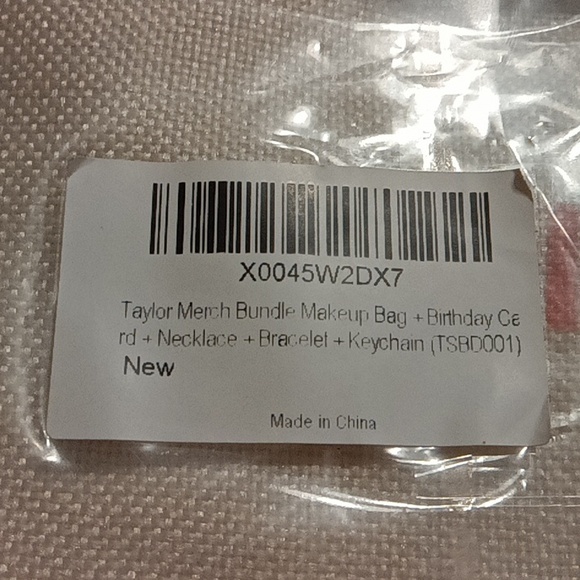 🩷Taylor Swift Eras tour birthday gift set - Picture 8 of 8